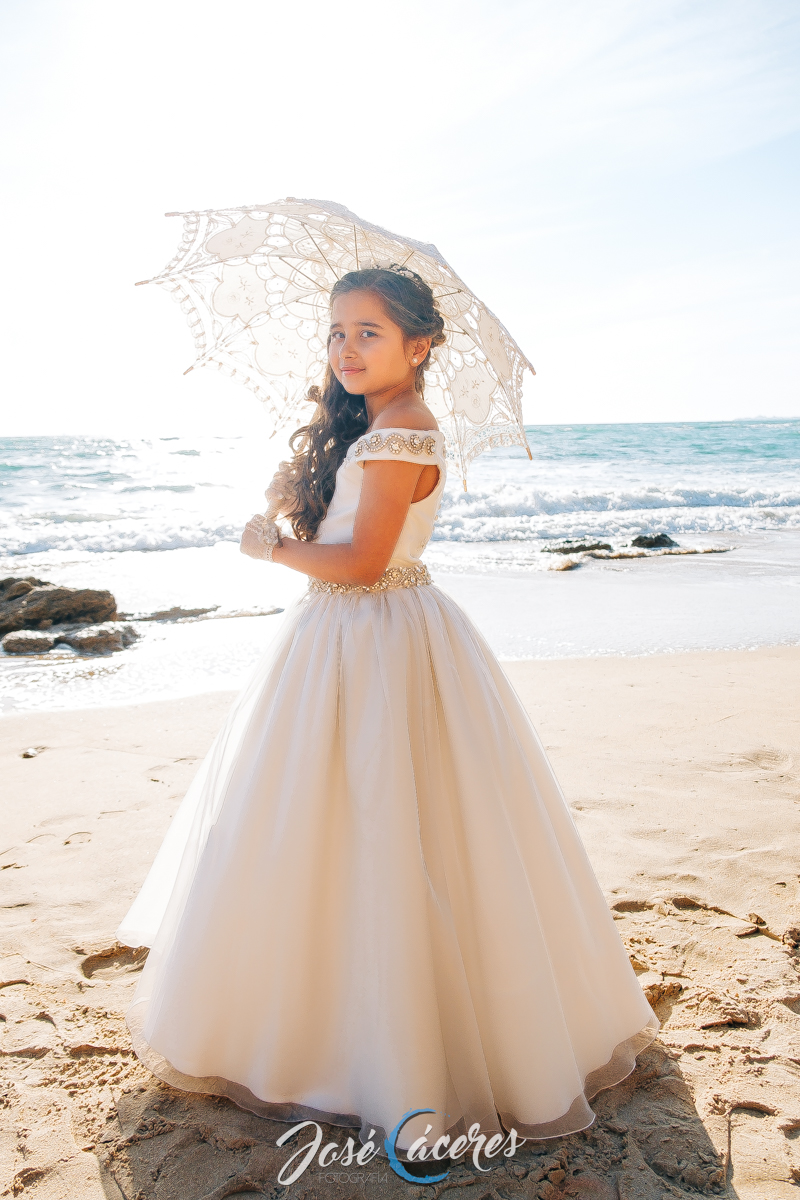 fotografía de comunión en la playa_Jose Caceres Fotografia