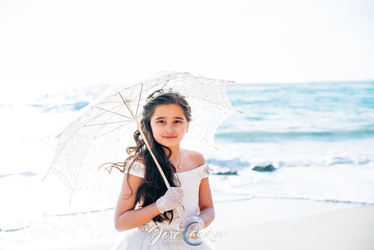 fotografía de comunión en la playa_Jose Caceres Fotografia